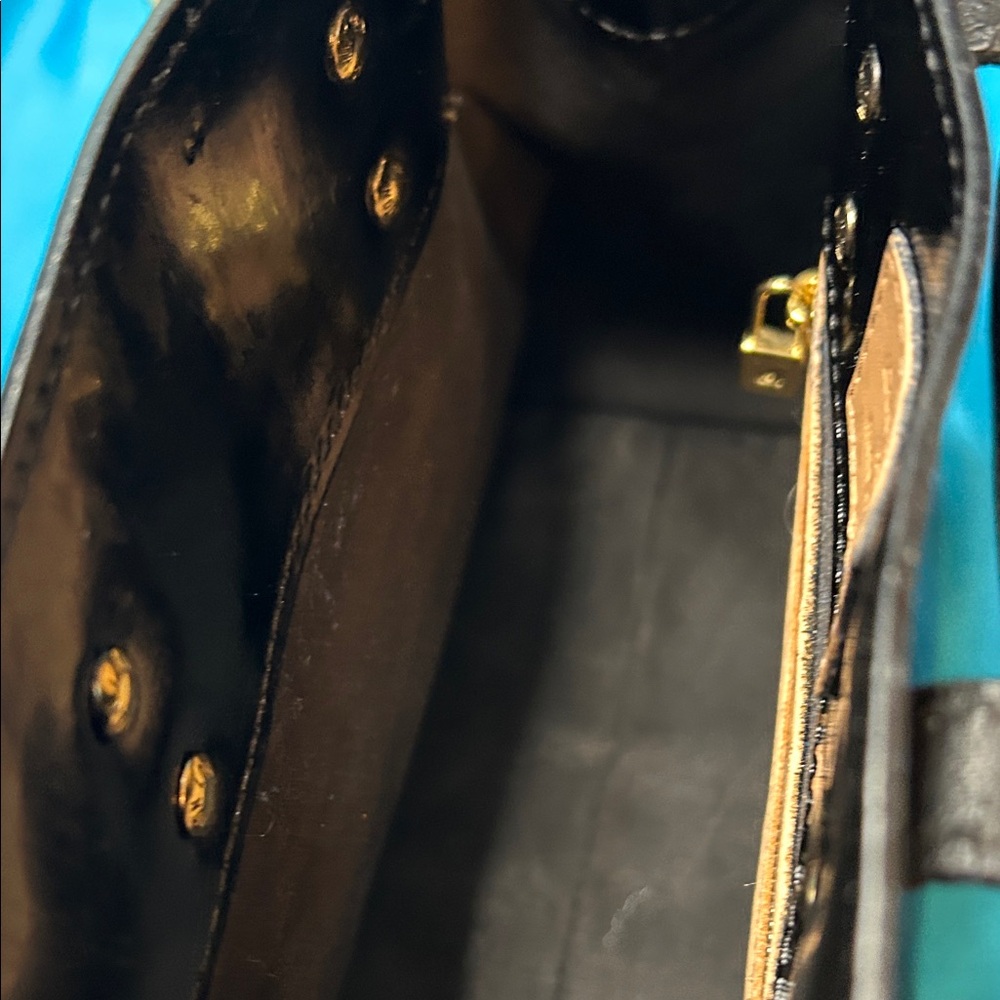 Louis Vuitton Black Vernis Lead PM handbag VGC - Picture 4 of 15